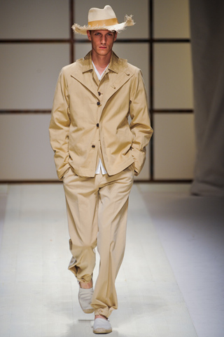 Salvatore Ferragamo / - 2012